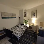 Beau Studio Parisien